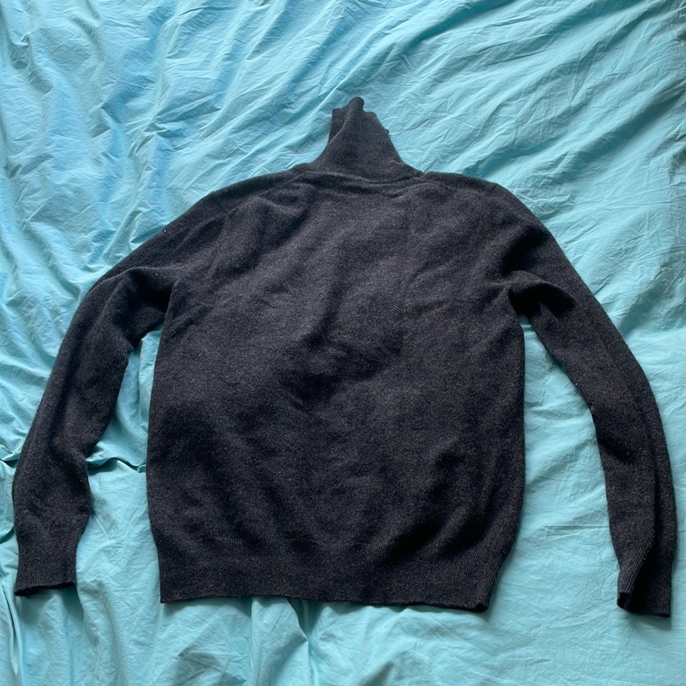 100% Cashmere Turtleneck